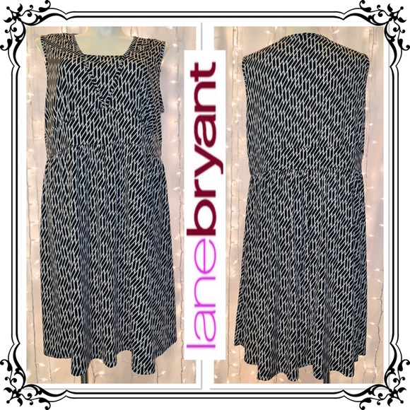 LANE BRYANT ⭐️ B&W Geometric Skater Dress - Picture 1 of 7